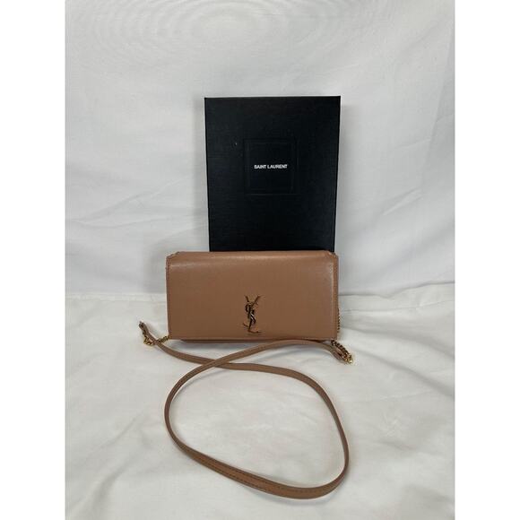 Saint Laurent Cassandre Phone Case Smooth Leather SPB-MS 356170 - Picture 1 of 12